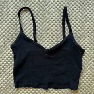 Aritzia cami crop top black